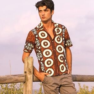 Vintage 60s Ui-Maikai Hawaiian Shirt Hibiscus Vibrant Orange Red Men's M